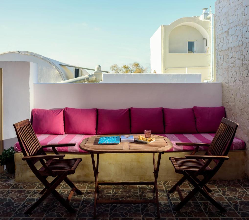 Appartamento Heart Of Oia - Private House With Jacuzzi Esterno foto
