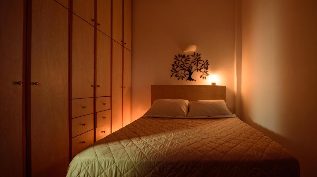 Appartamento Heart Of Oia - Private House With Jacuzzi Esterno foto
